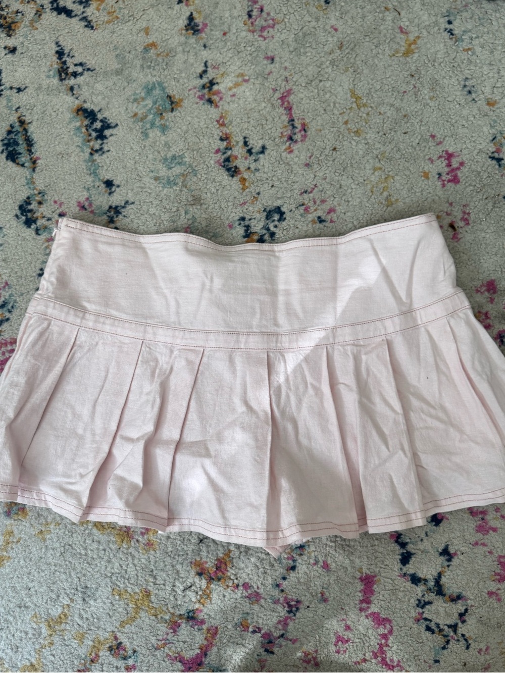 Pink Pleated Skirt from Urban Outfitters - Picture 3 of 3